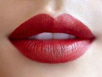 Ерін далабының түсі қандай?