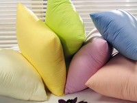 Жұмсақ, қатты жастықтар. Ұйықтағанға қайсысын таңдаған дұрыс?