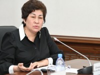 Білім министрі үштілділікке қатысты пікір білдірді