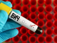 ОҚО-да емші ВИЧ және СПИД дертінің емін тапқанын айтты