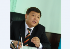 Сәдібеков сәнді сөйлегеннен өзге түк тындырмаған ба?