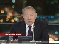 Назарбаев жұмысқа жасты да, кәріні де алу керек екенін айтты