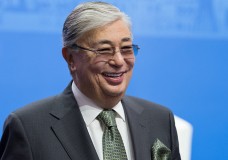 Назарбаевтың отставкісінен Қытай ұтады