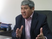 Тұрсынбек Асамбаев:  «Мыңбаев мұнай-газбен көп шұғылданып, металлургияға мойын  бұрмай отыр»