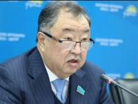 Уәлихан Бишімбаев: «Сұрап алған қаржыны игере алмайтындарға қарның ашады»