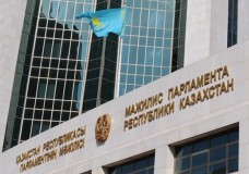 Қазақстанда мәжілісмендер 500 мың теңге жалақы алады