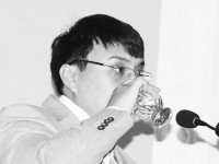 Әлтаевтың тілі де, тірлігі де түзелмей тұр