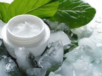 Тоңазытқышта сақталуы тиіс косметикалық құралдар