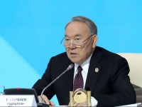 Н.Назарбаев: «Әр теңге үшін бастарыңды жұлып аламын»