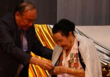 Айша Абдуллина. Бес жылы кем бір ғасыр