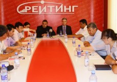 АҚШ елшілігі «Рейтингте» журналистермен жүздесу ұйымдастырды