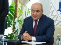 Шөкеевке шүйлігу... Іскер азаматты аяқтан шалу үшін ойластырылған сценарий ме?