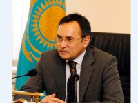 Мырзахметов үшінші...