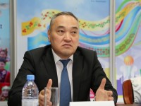 Дархан Мыңбай, Мәдениет және ақпарат министрі: «Телеарналар 110 мемлекеттің аумағында қолжетімді бол